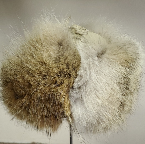 Coyote Fur and Leather Trooper Hat - Picture 2 of 6